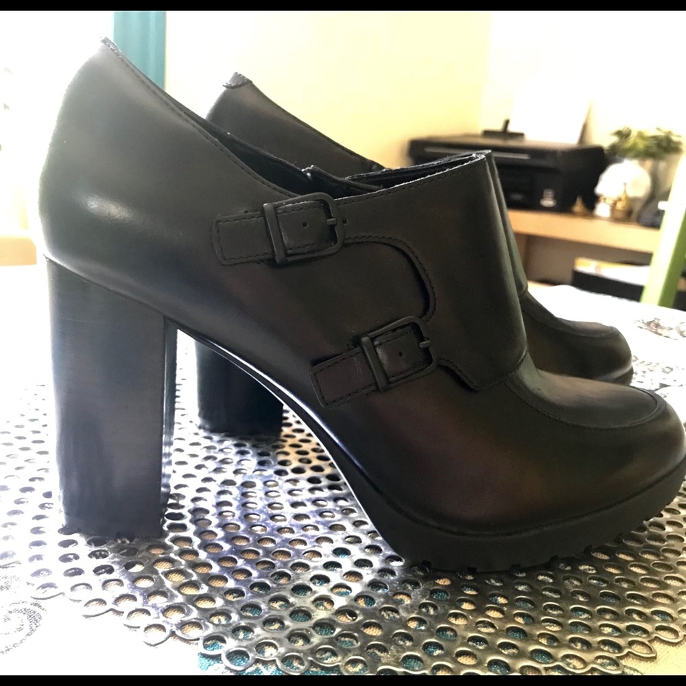 Brand New Clarks Chunky Heels